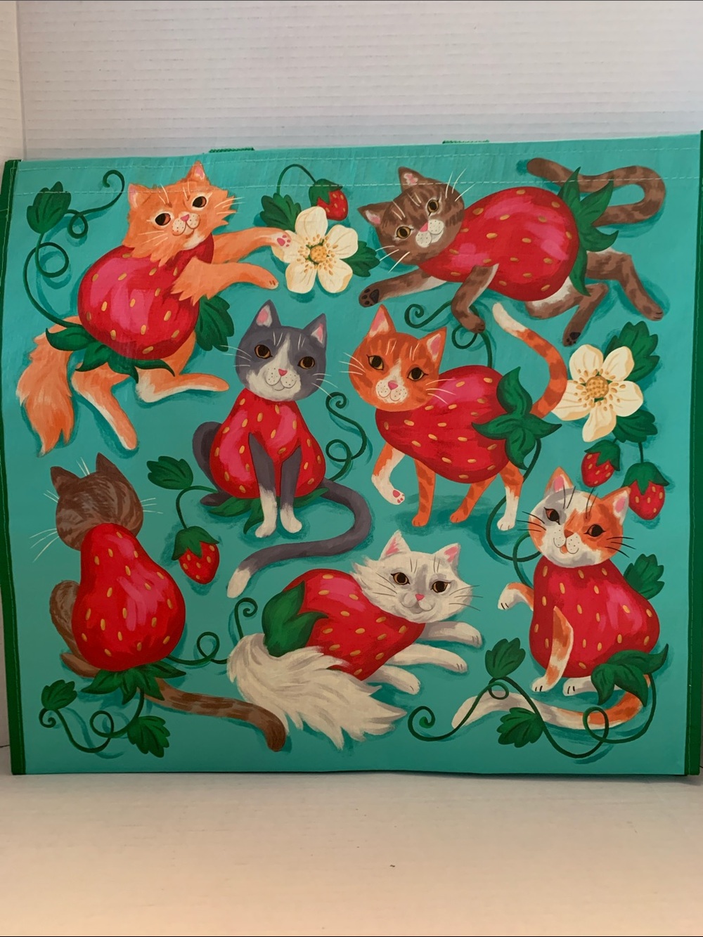 TJMaxx Marshalls Homegoods Strawberry Floral Cats Reusable Shopper Tote Bag NEW